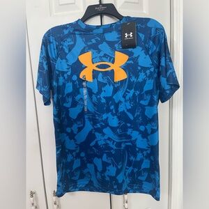 NWT  Youth XL Blue Authentic Under Armour Pullover Shirt PTP 20” L 27”